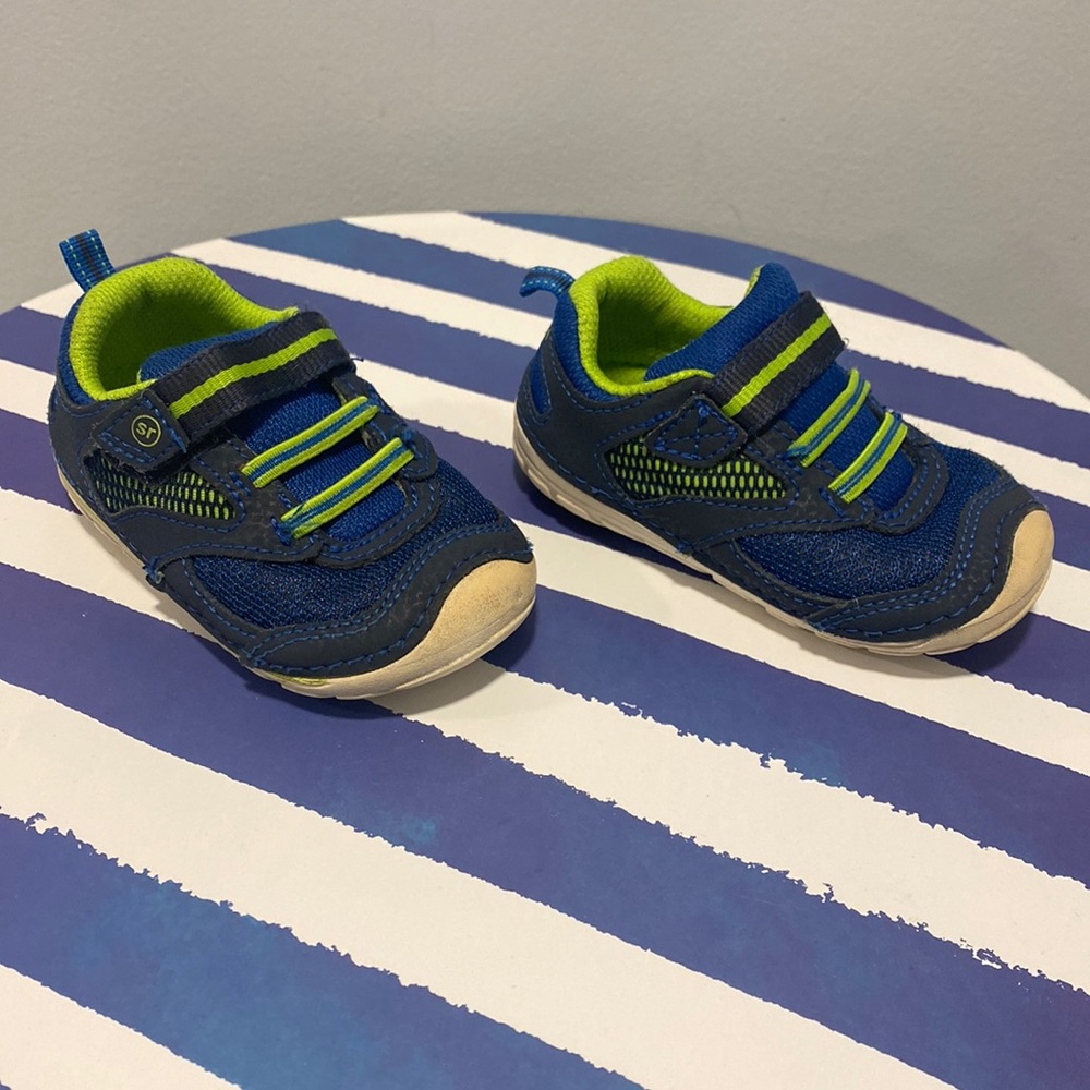 adrian sneaker